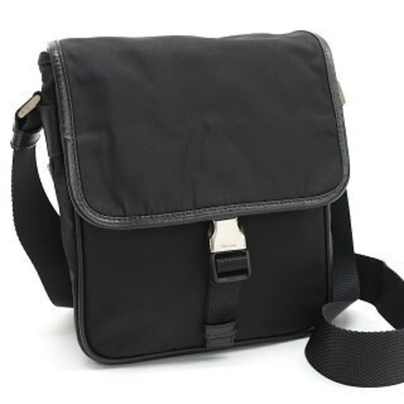 Prada Shoulder Bag Black Nylon Triangle - Picture 1 of 8